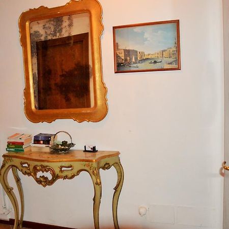 Hotel Rialto House Venezia Esterno foto